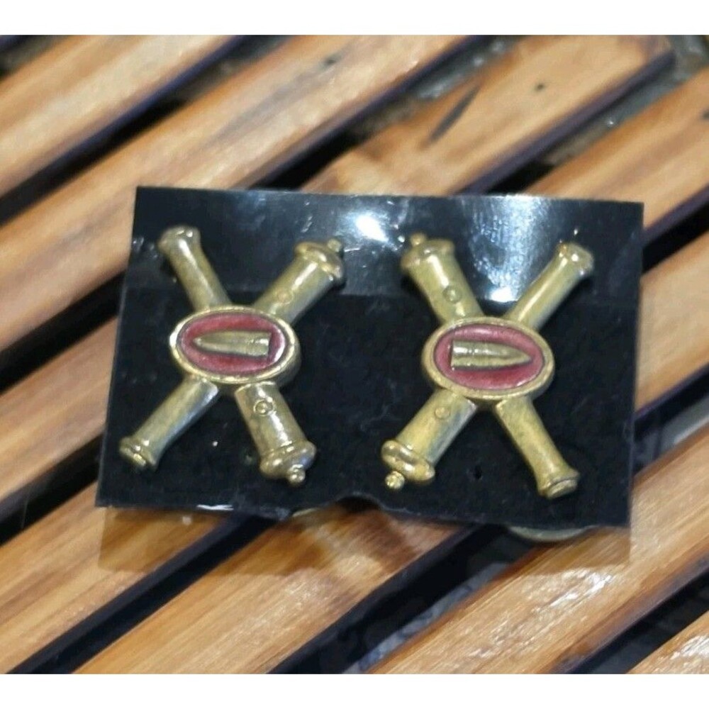 Vintage U.S. Army Field Artillery Crossed Cannons Insignia Pins Pair Enamel G-23